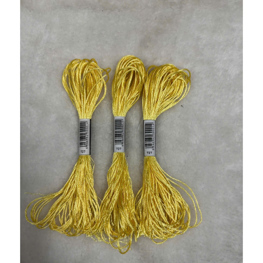 Chỉ lụa thêu tranh chữ thập, chỉ lẻ theo tép chọn màu theo hệ màu DMC (giá 1 tép)