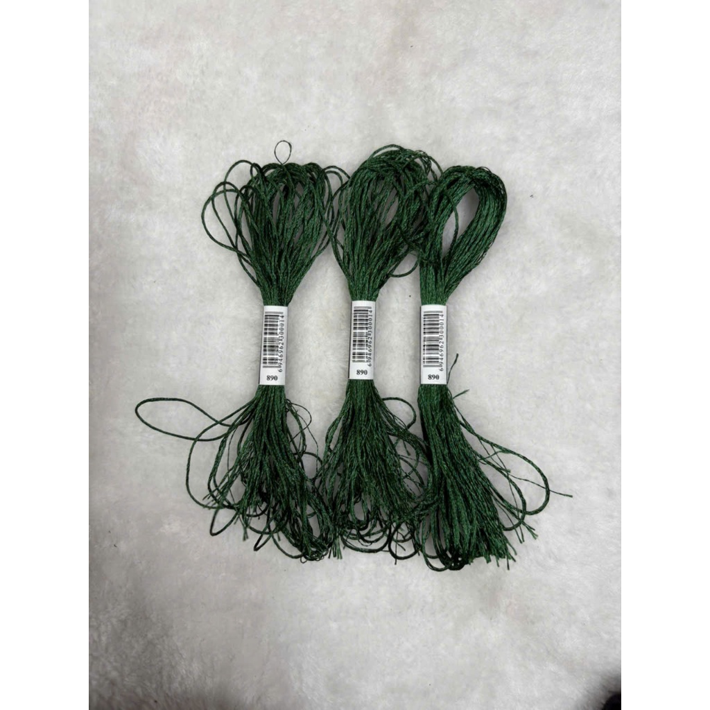 Chỉ lụa thêu tranh chữ thập, chỉ lẻ theo tép chọn màu theo hệ màu DMC (giá 1 tép)