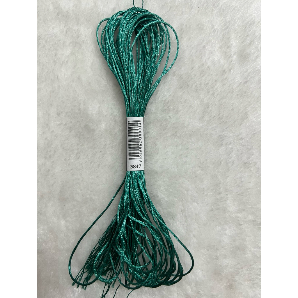 Chỉ lụa thêu tranh chữ thập, chỉ lẻ theo tép chọn màu theo hệ màu DMC (giá 1 tép)