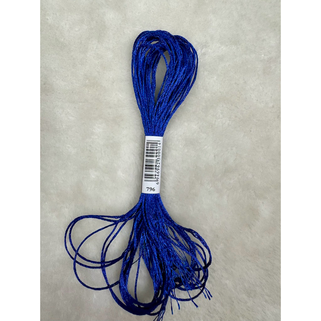 Chỉ lụa thêu tranh chữ thập, chỉ lẻ theo tép chọn màu theo hệ màu DMC (giá 1 tép)