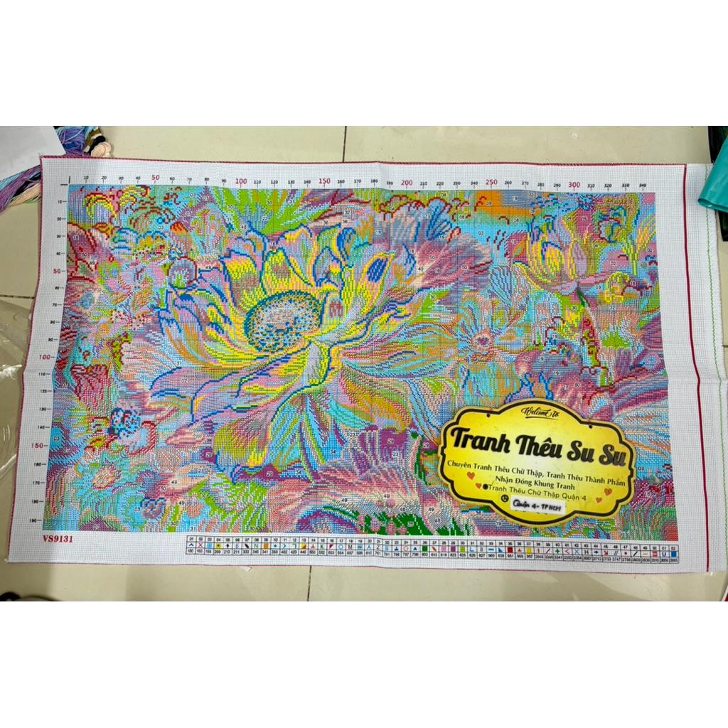 Tranh thêu kín Hoa mẫu đơn rực rỡ VS9131, kích thước 54x91 cm