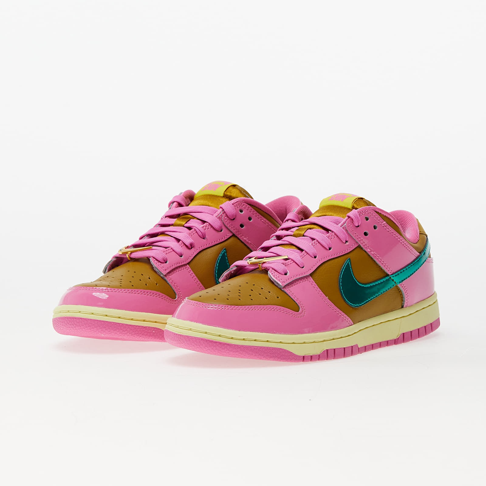Giày Thời Trang Nữ Nike W NIKE DUNK LOW PG QS