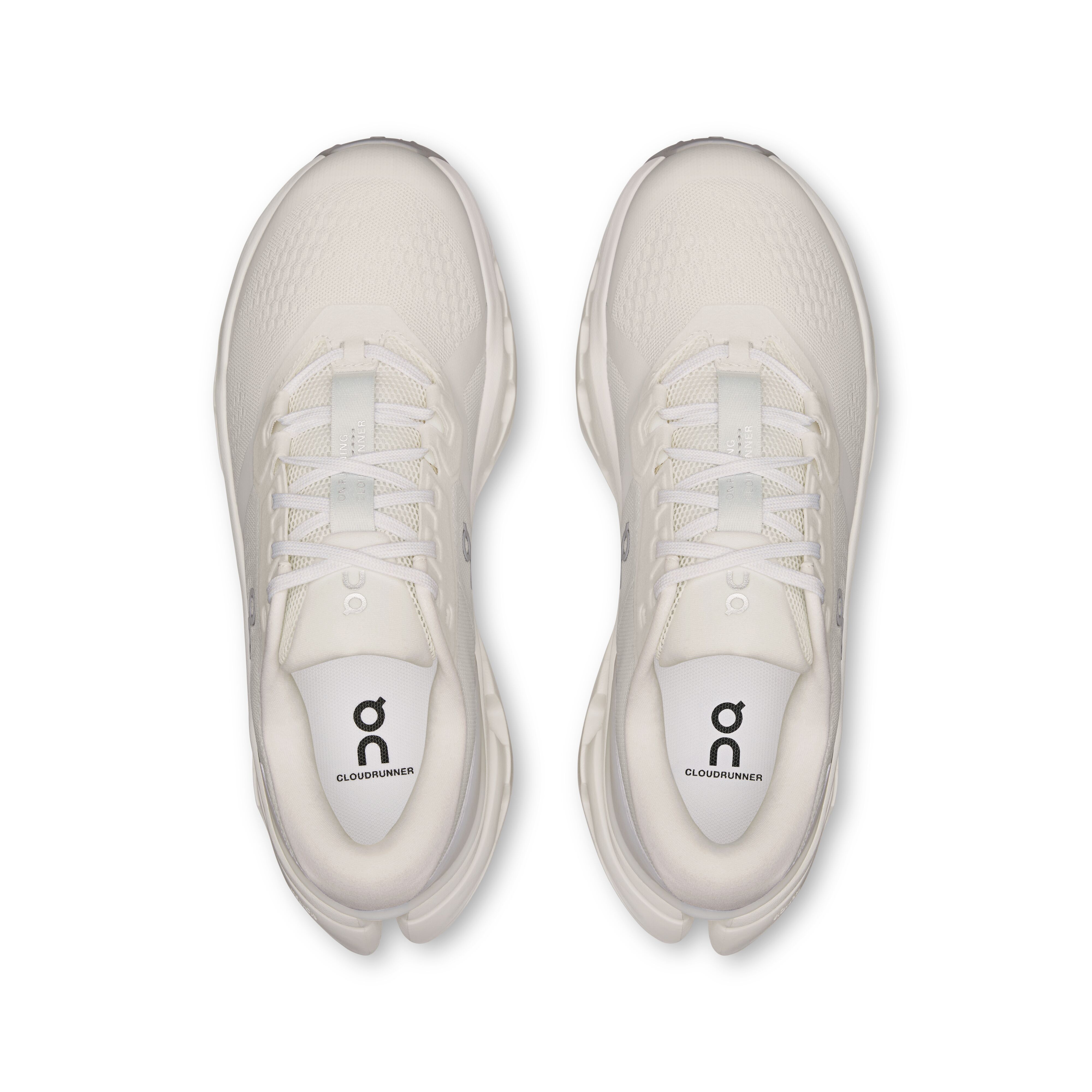 Giày Chạy Bộ Nữ On Running Cloudrunner 3 White | Ivory