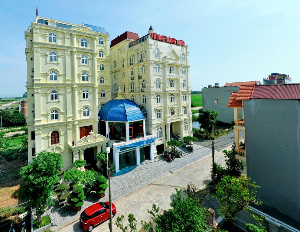 Khách sạn Thuận Thành