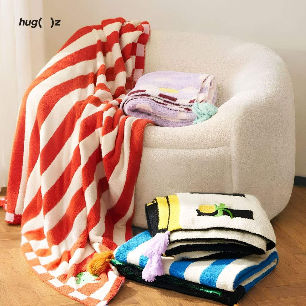 Chăn Nhung Hai Mặt Milk Cap Blanket- Love in Summer