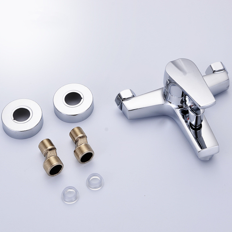 Củ sen tắm nóng lạnh GIORMANI SNL905 cao cấp kèm đôi chân đồng chữ Z