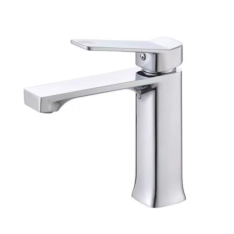 Vòi lavabo, vòi rửa mặt GIORMANI nóng lạnh kiểu vuông cao cấp SNL61 kèm đôi dây cấp inox
