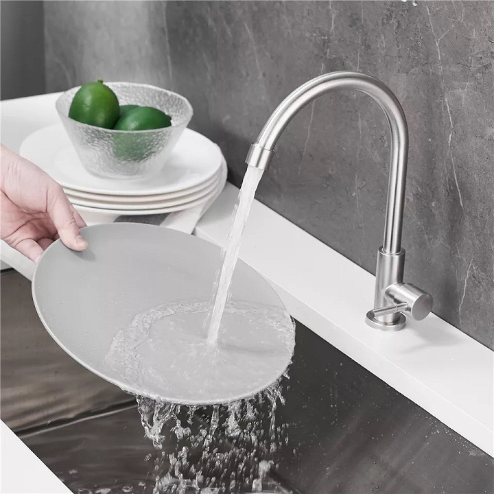 Vòi rửa bát, rửa chén lạnh inox 304 cao cấp VRB902 kèm dây cấp nước inox