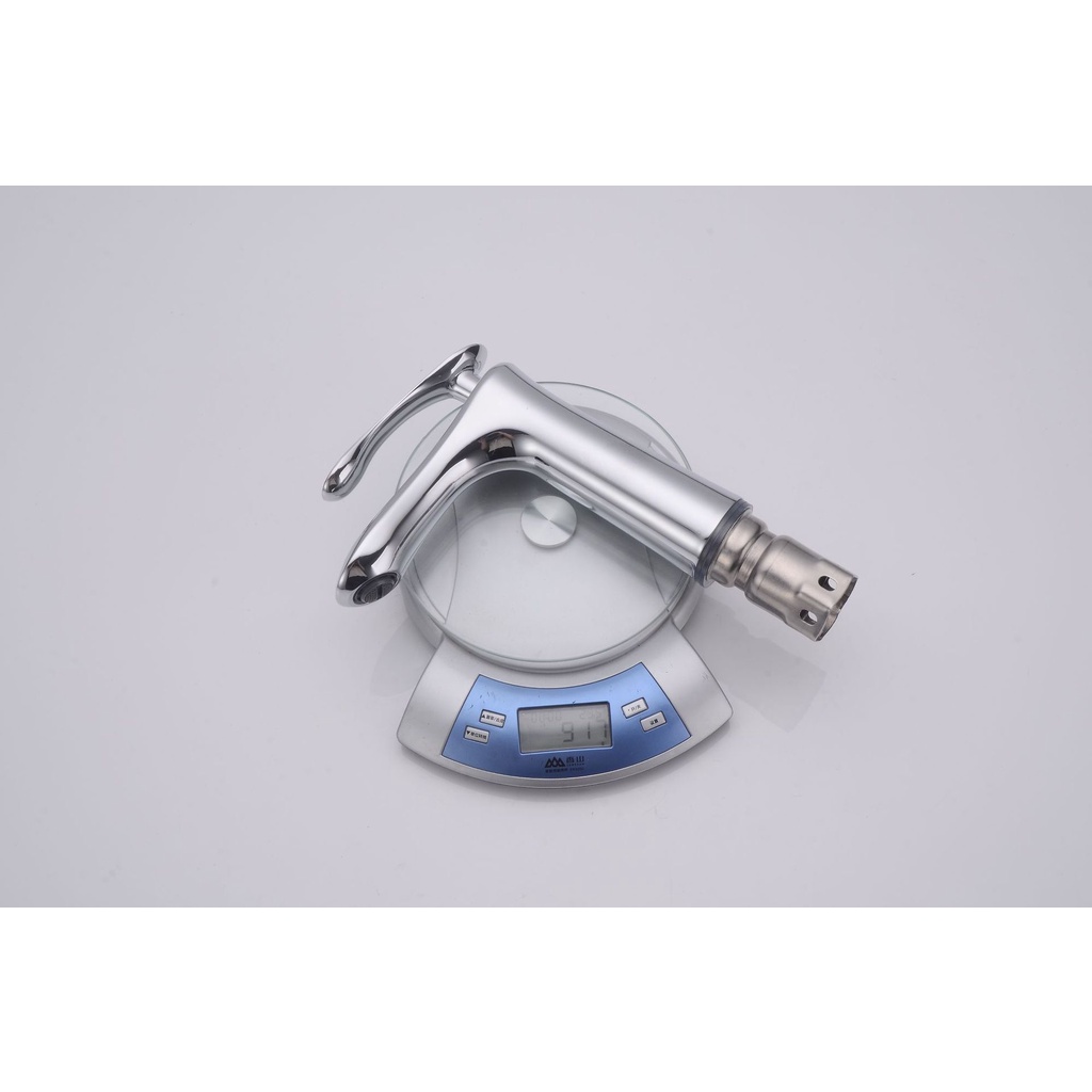 Vòi lavabo, vòi rửa mặt GIORMANI nóng lạnh lá liễu cao cấp SNL60 kèm đôi dây cấp inox