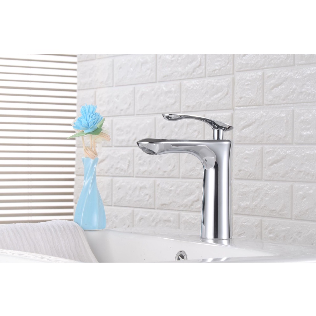 Vòi lavabo, vòi rửa mặt GIORMANI nóng lạnh lá liễu cao cấp SNL60 kèm đôi dây cấp inox