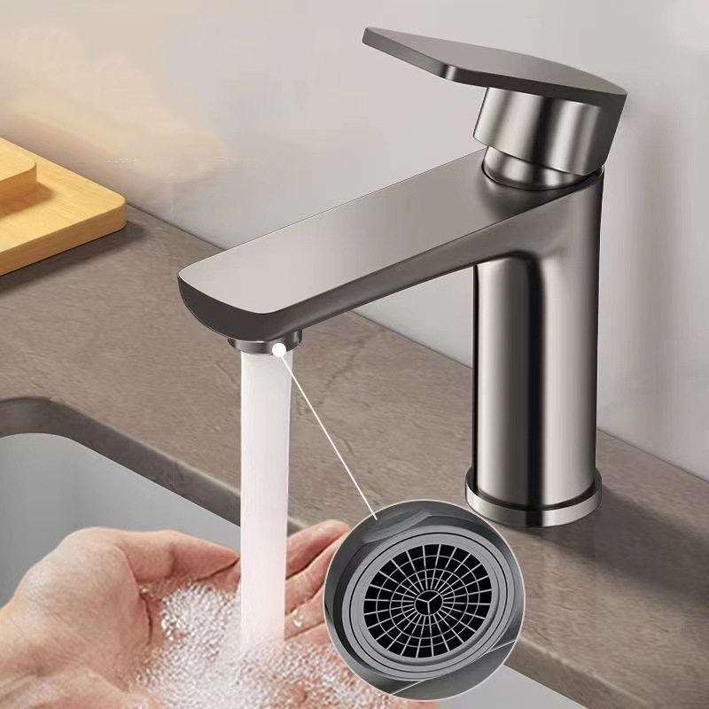 Vòi lavabo, vòi rửa mặt GIORMANI nóng lạnh mạ titian cao cấp SNL53 kèm đôi dây cấp inox