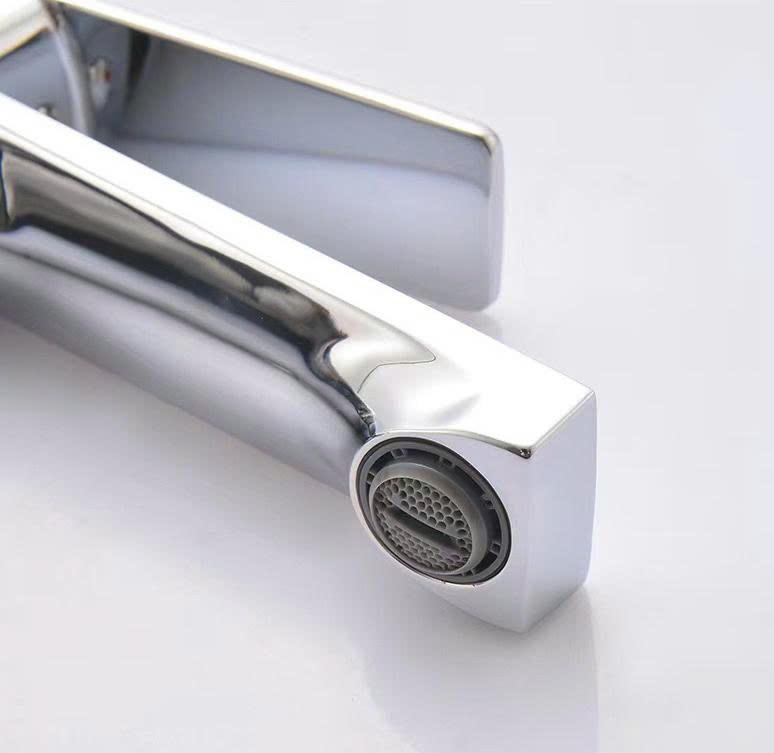 Vòi lavabo, vòi rửa mặt GIORMANI nóng lạnh kiểu vuông cao cấp SNL61 kèm đôi dây cấp inox