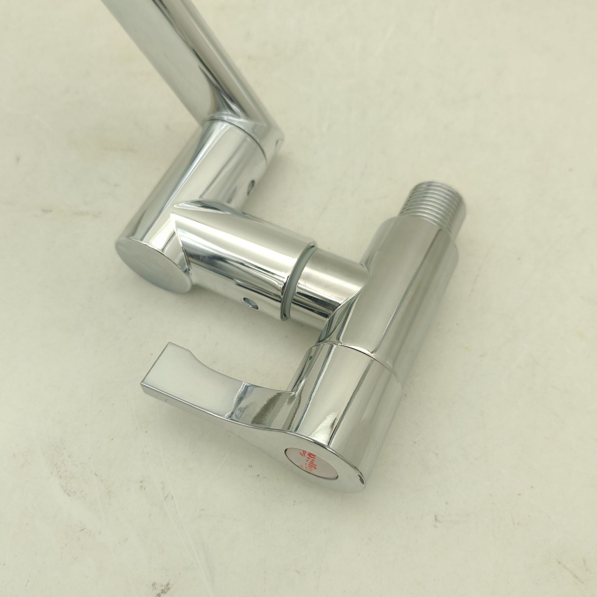 Vòi rửa bát, rửa chén lạnh cắm tường cần xoay khớp nối ổ bi 360 độ GIORMANI VRB911