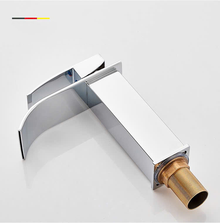 Vòi lavabo, vòi rửa mặt GIORMANI nóng lạnh cao cấp SNL63 kèm đôi dây cấp inox