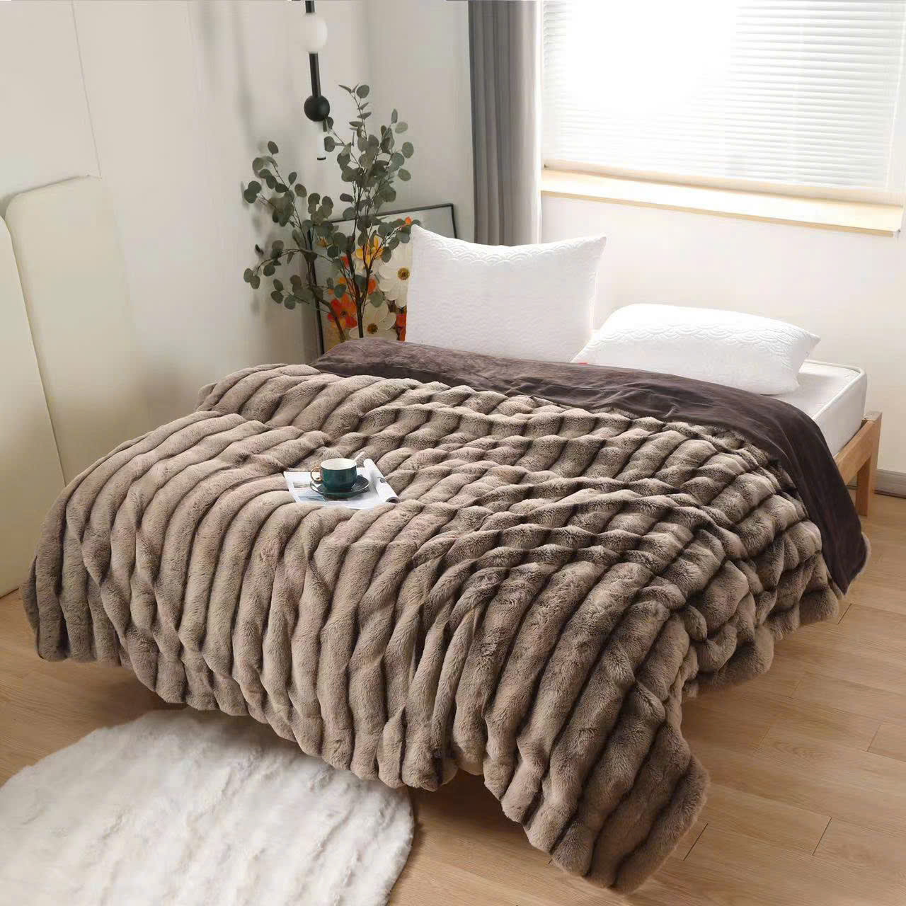 Chăn Chồn Sóng 3D – Mềm Mịn, Sang Trọng, Giữ Ấm Tuyệt Vời