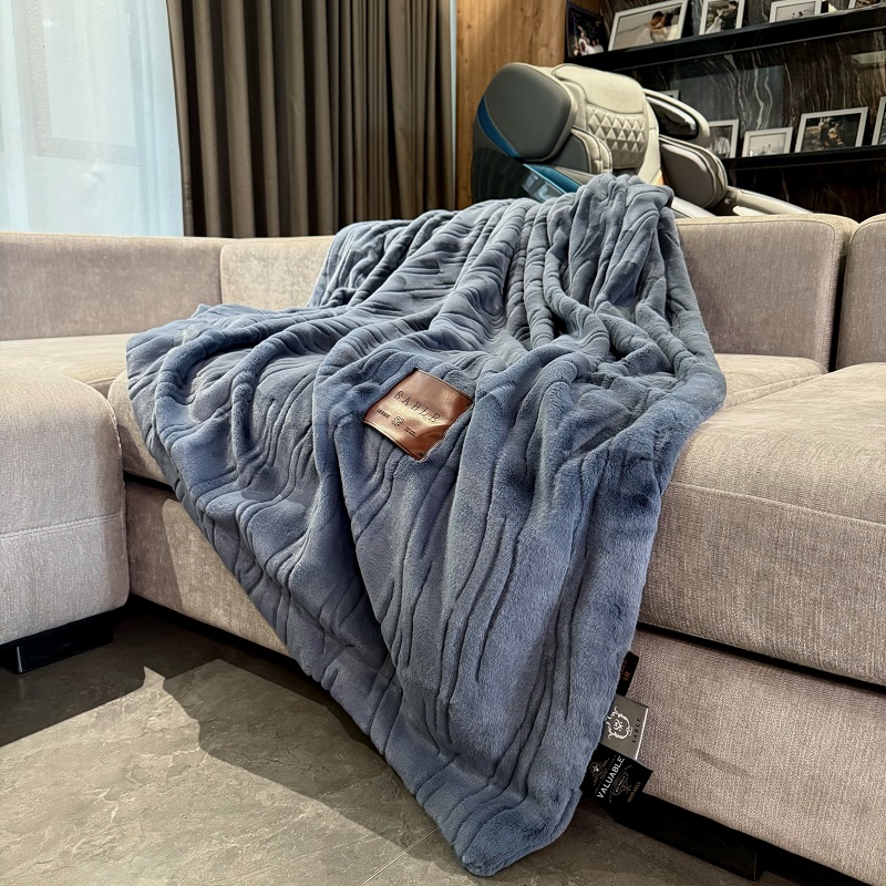 Chăn Lông Chồn Sable 5,6kg – Siêu Mềm, Sang Trọng Cho Mùa Đông