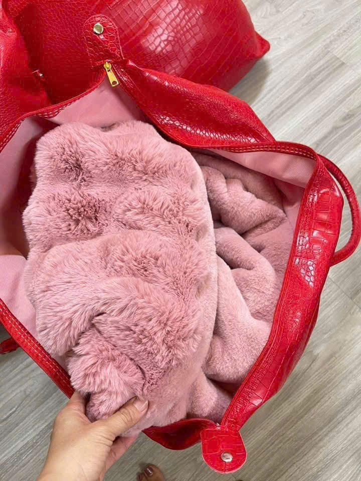 Chăn Cáo Hồ Ly 6kg – Siêu Mềm, Siêu Ấm Cho Mùa Đông