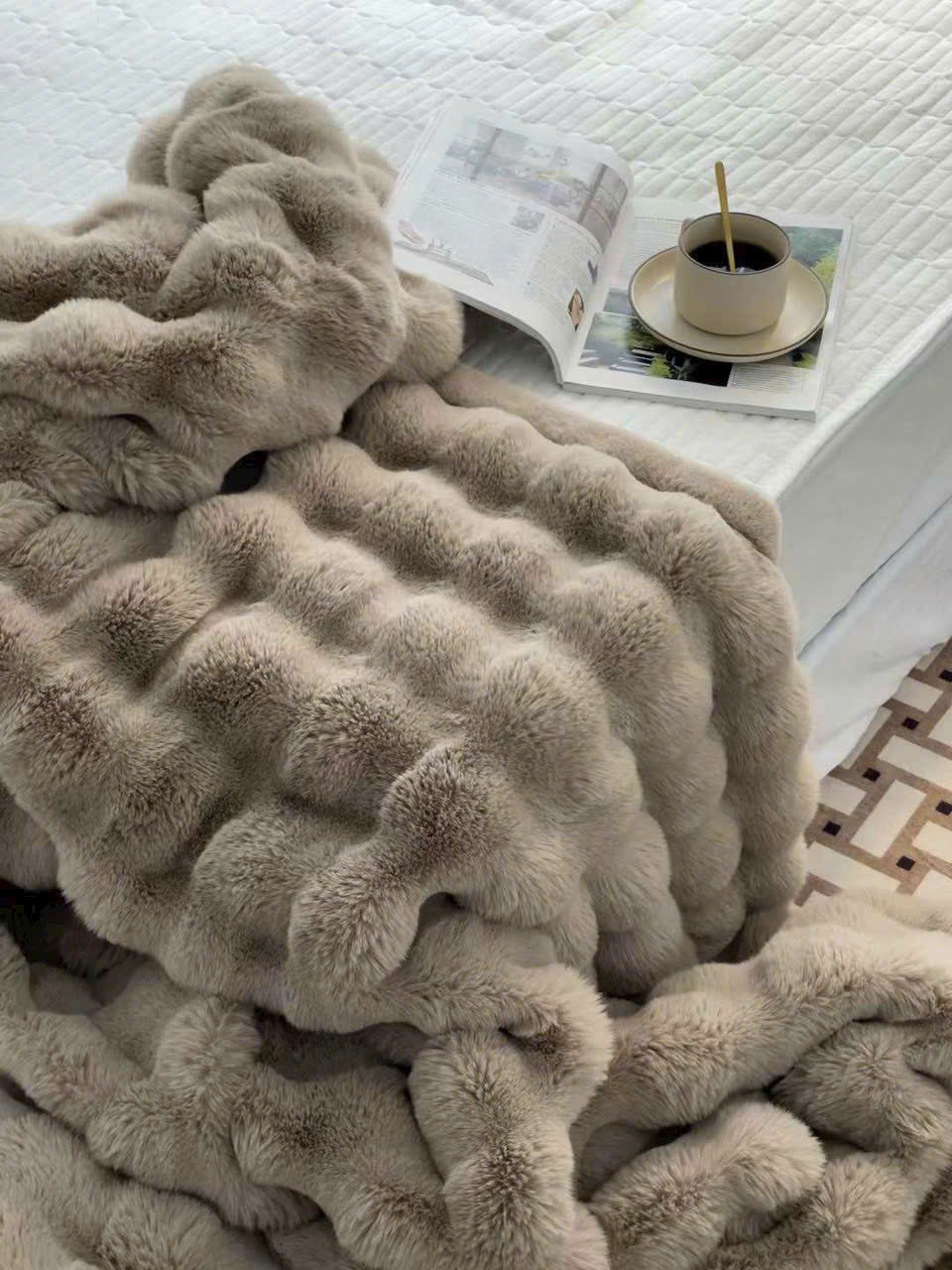 Chăn Cáo Hồ Ly 6kg – Siêu Mềm, Siêu Ấm Cho Mùa Đông