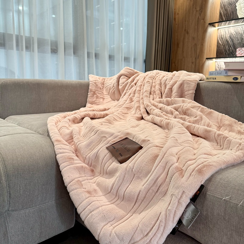 Chăn Lông Chồn Sable 5,6kg – Siêu Mềm, Sang Trọng Cho Mùa Đông