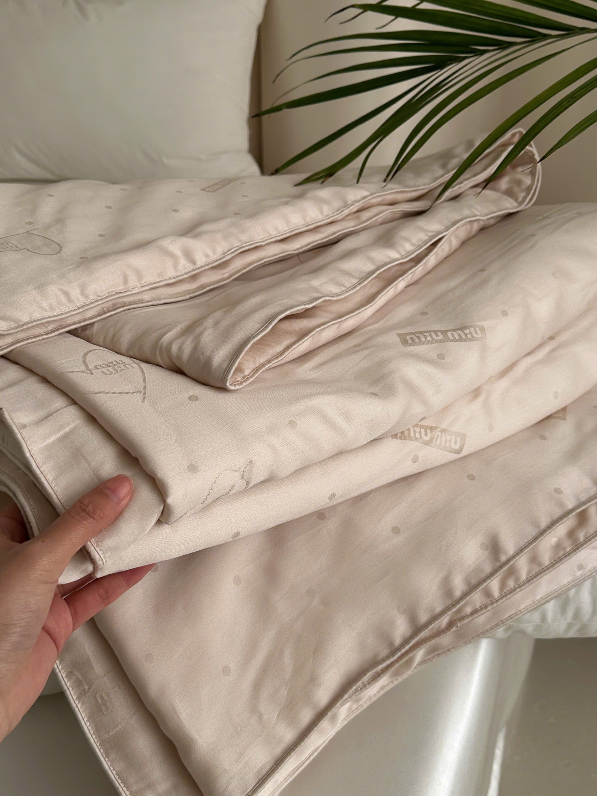 Chăn Tencel 60S vân chìm