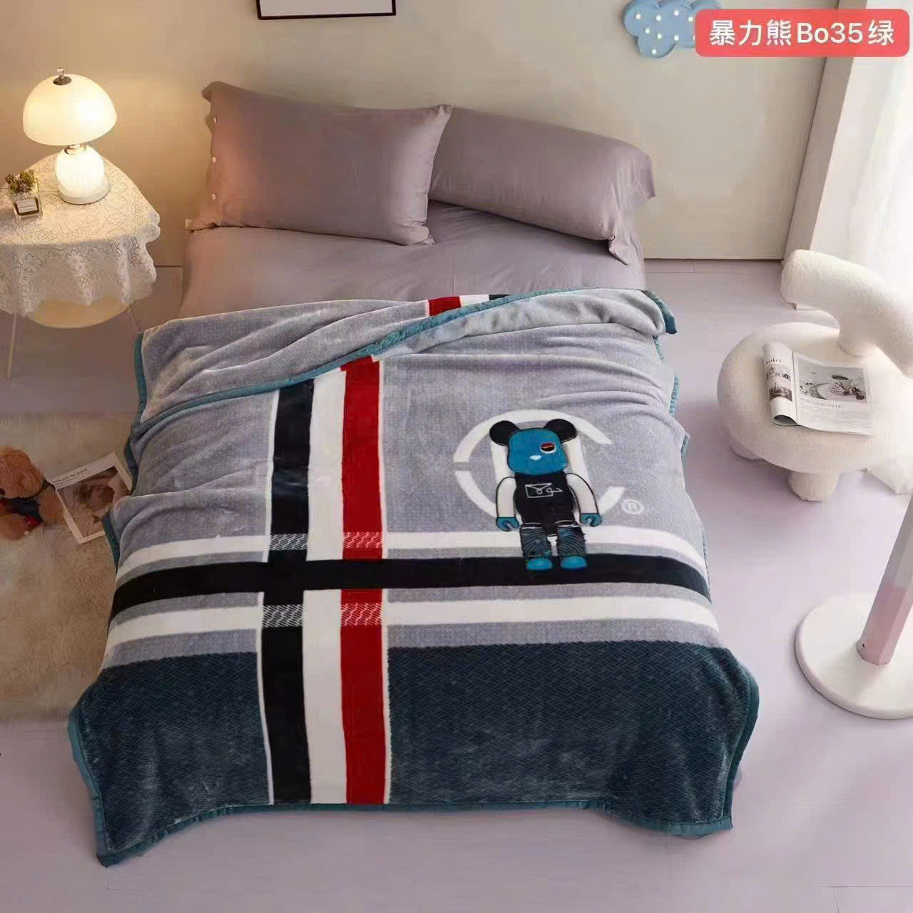 Chăn Siêu Tuyết Học Sinh 2kg, 1,5m x 2m – Nhẹ, Ấm, Màu Hot Sẵn Hàng