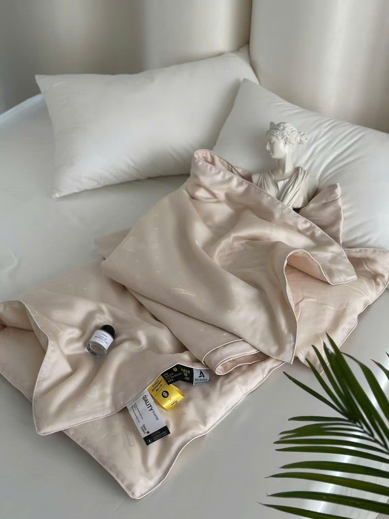 Chăn Tencel 60S vân chìm