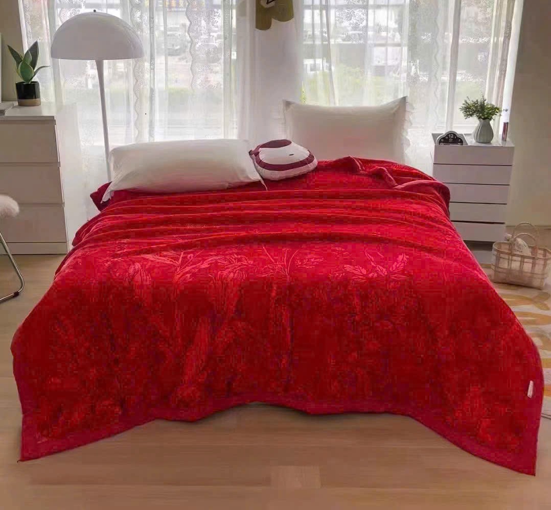 Chăn Siêu Tuyết 3KG – Nhẹ, Mềm Mịn, Phù Hợp Mọi Thời Tiết