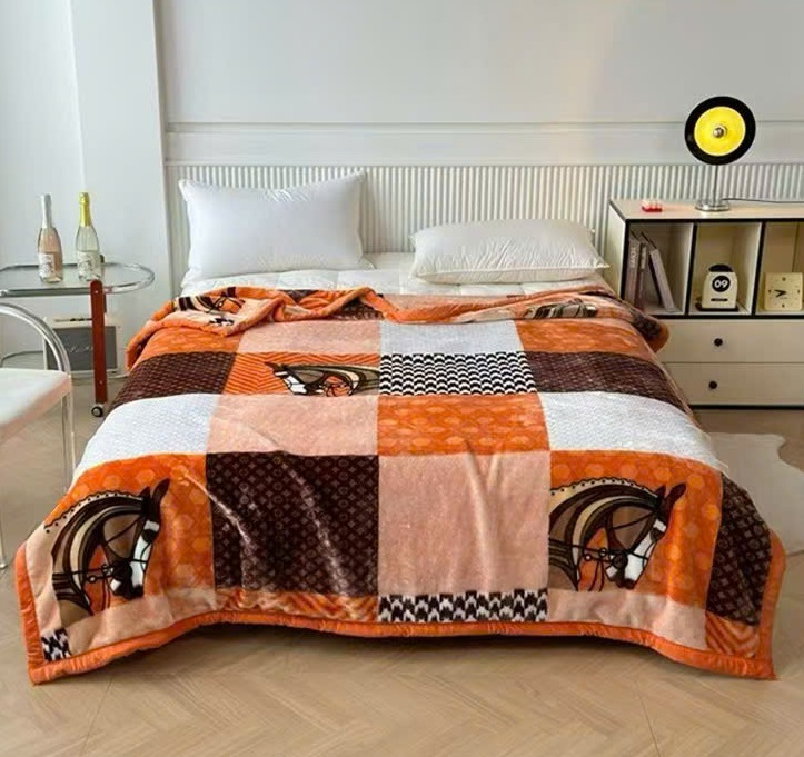 Chăn Siêu Tuyết 3KG – Nhẹ, Mềm Mịn, Phù Hợp Mọi Thời Tiết