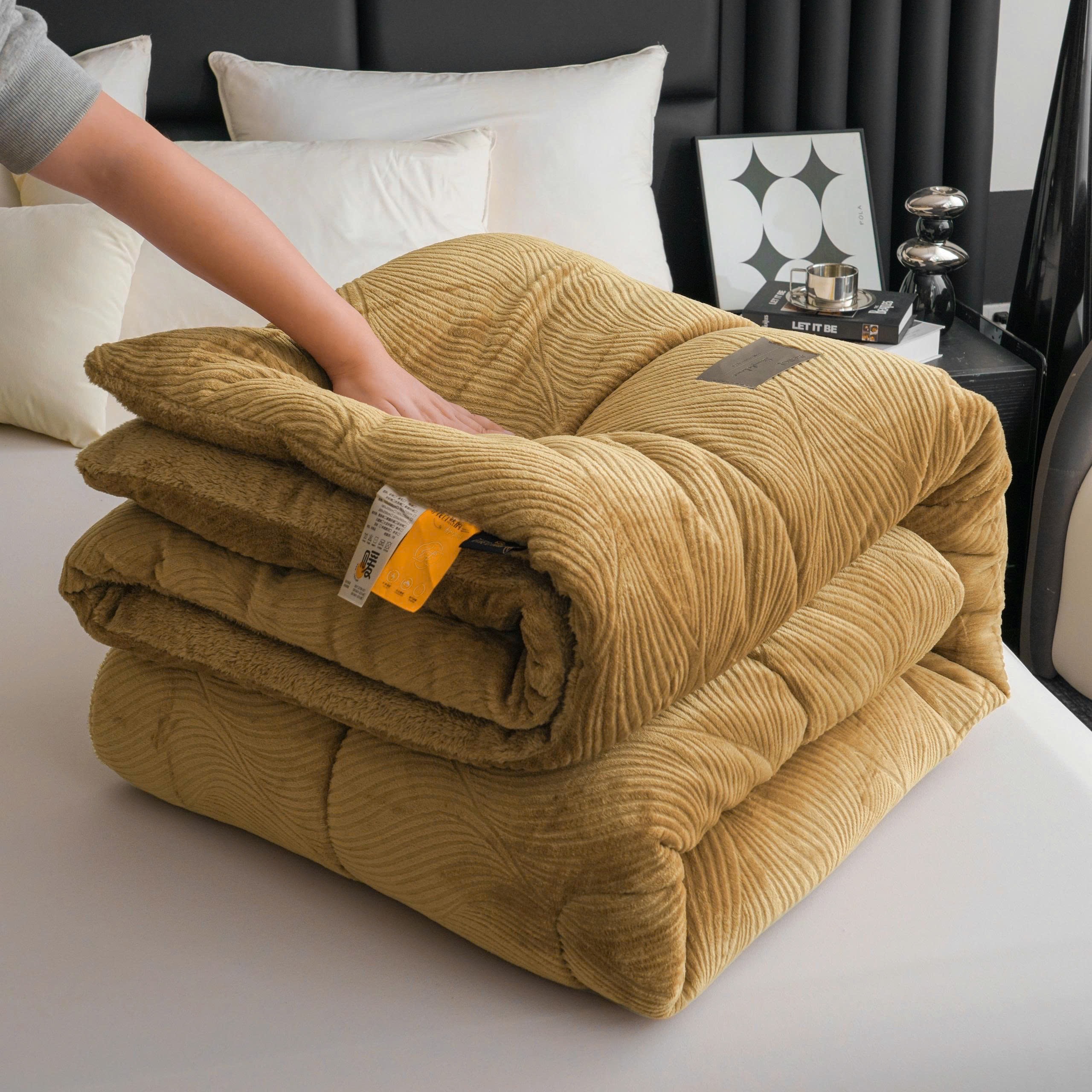 Chăn Lông Thỏ Mặt A Nhung Tuyết 4KG – Mềm Mịn, Giữ Ấm Tuyệt Vời Cho Mùa Đông