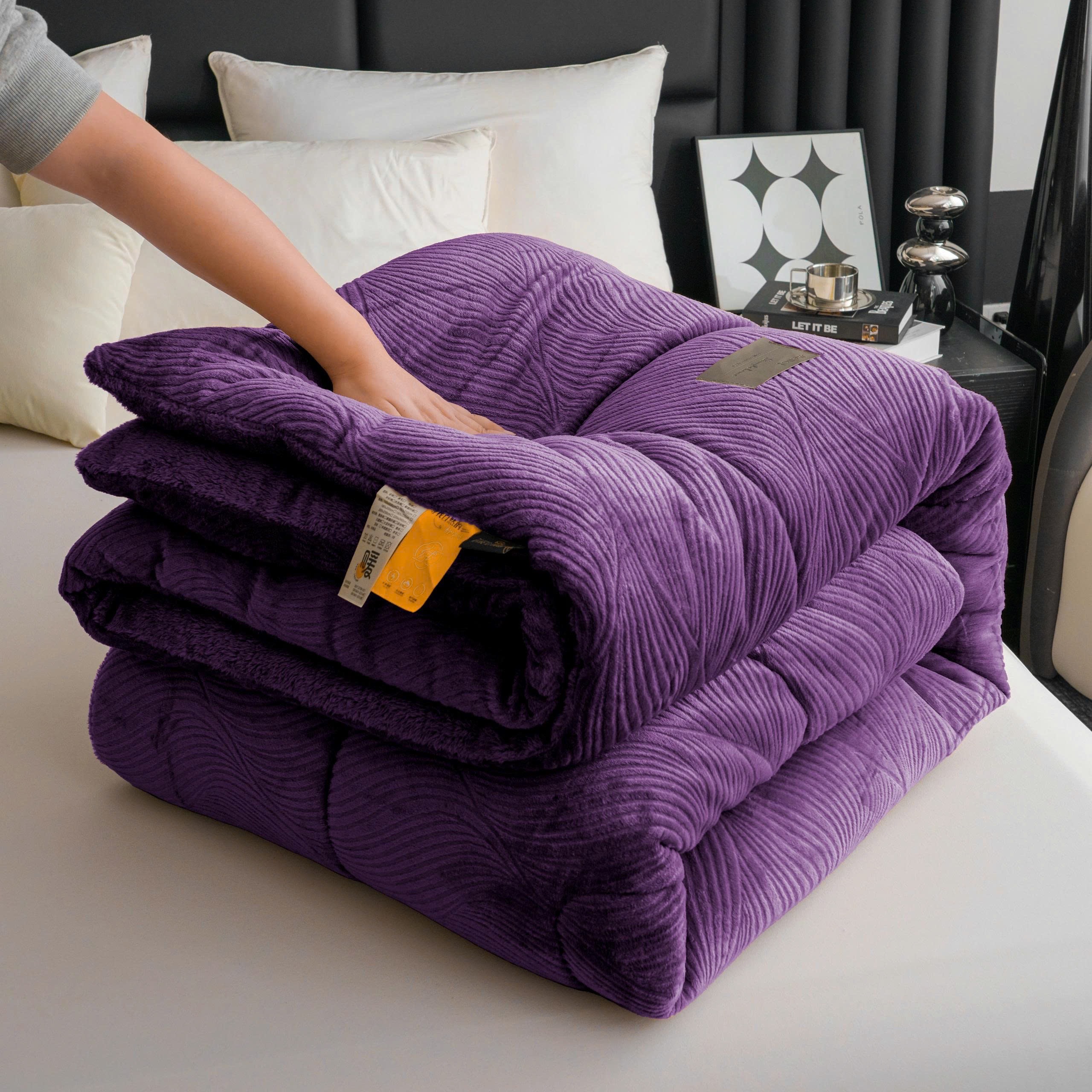 Chăn Lông Thỏ Mặt A Nhung Tuyết 4KG – Mềm Mịn, Giữ Ấm Tuyệt Vời Cho Mùa Đông