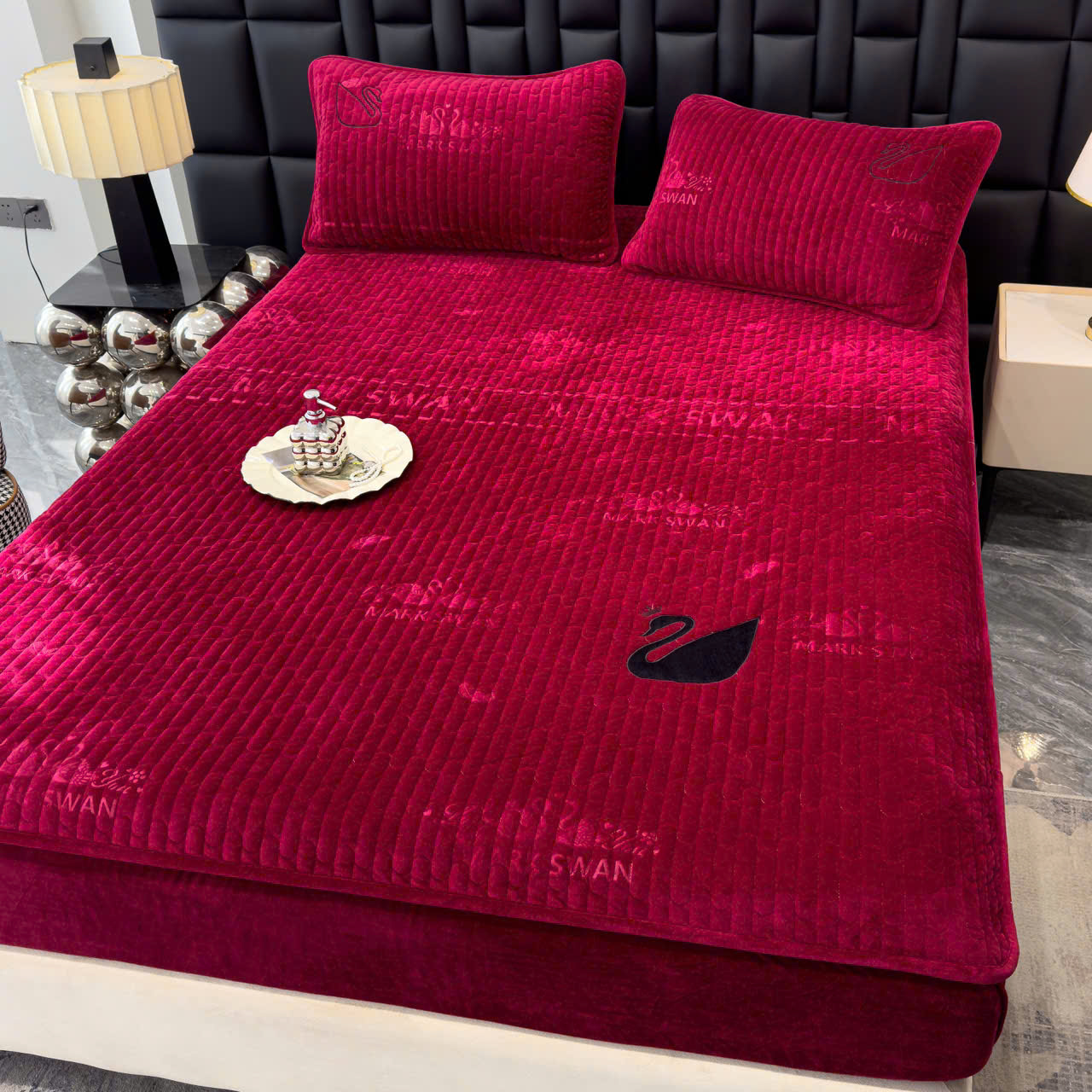 Bộ Ga Gối Nỉ Nhung 3 Món Cao Cấp – Mịn Mướt, Sang Trọng, Giá Cực Hấp Dẫn