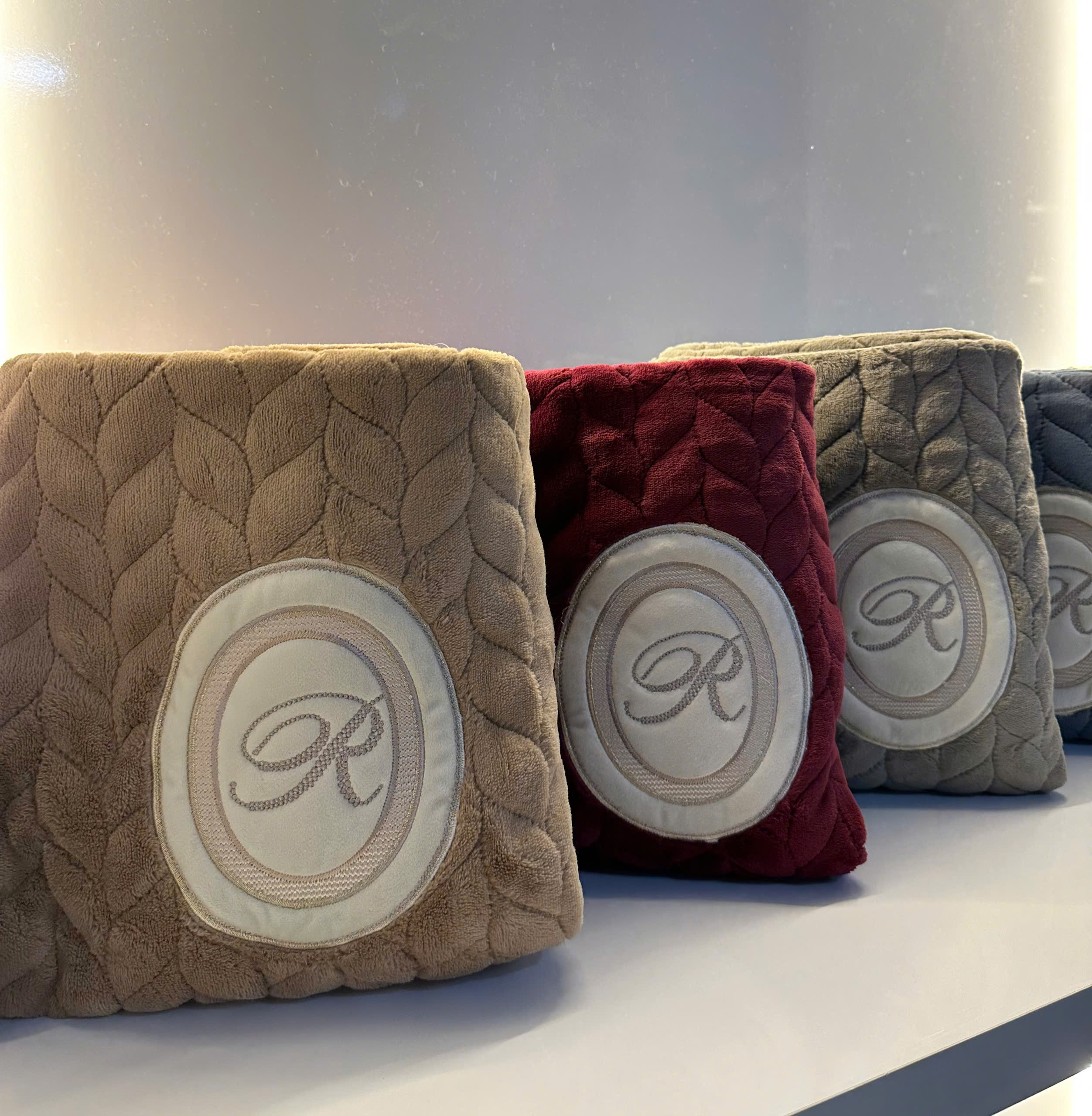 Ga Nỉ Cao Cấp – Chất Liệu Khác Biệt, Sang Trọng Chuẩn Thượng Lưu