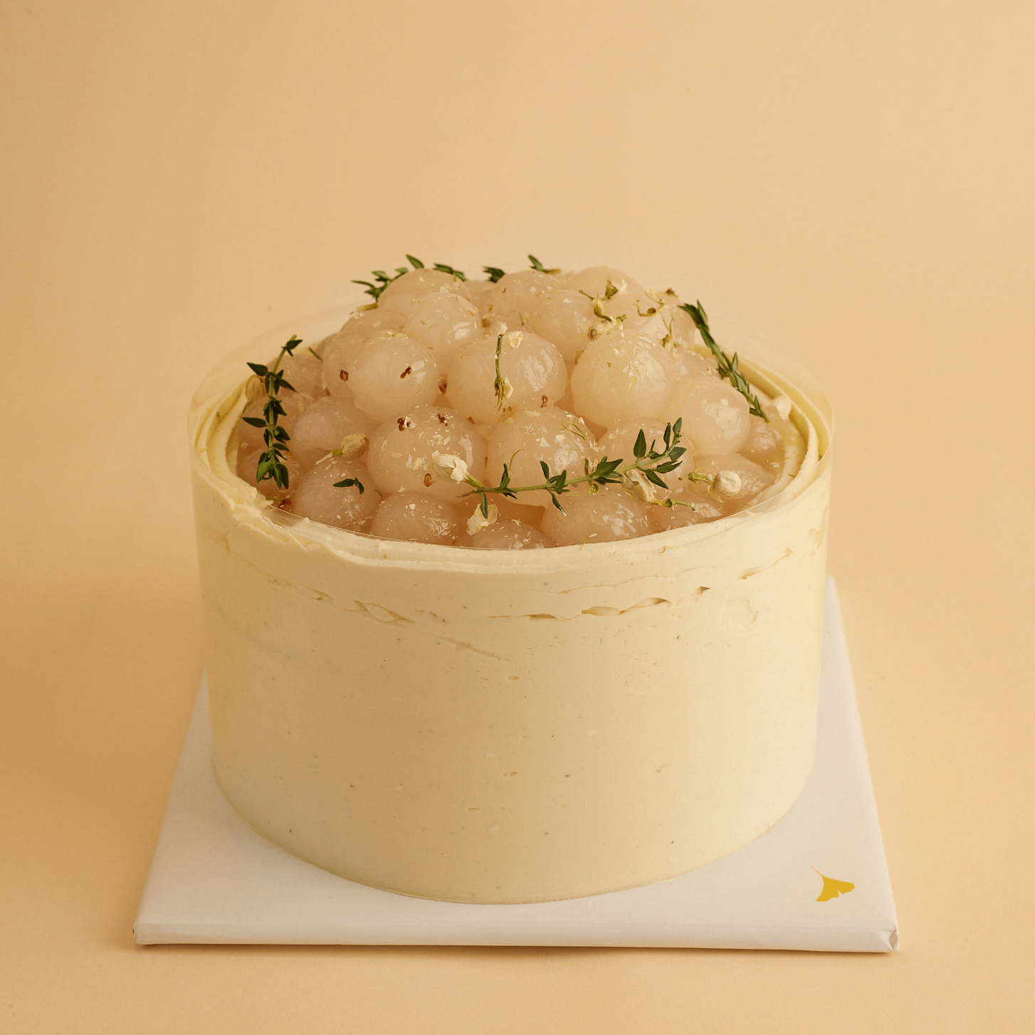 Bánh Sinh Nhật Nhãn Nhài 16cm - Longan Jasmine Tea Birthday Cake 16cm