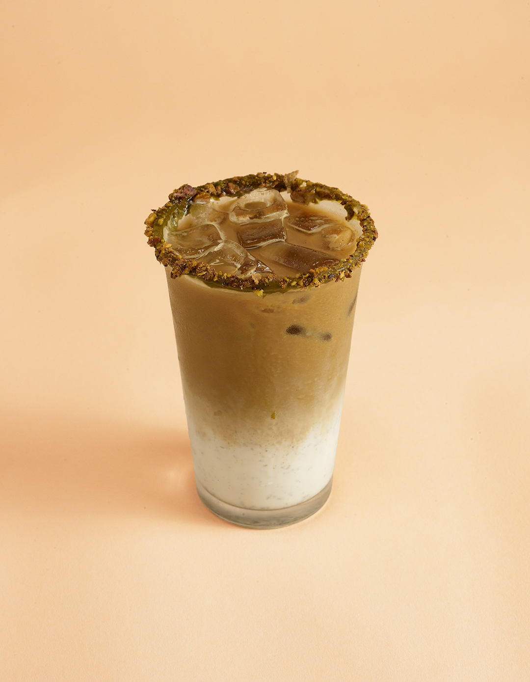 Cà phê sữa hạt dẻ cười