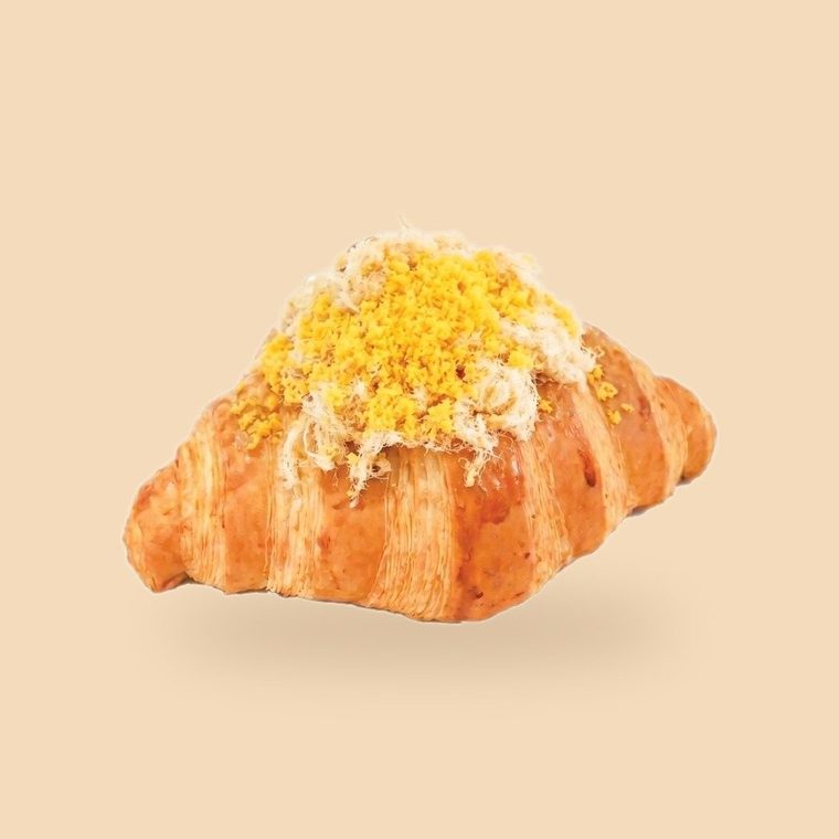 Croissant Trứng Muối Chà bông - Salted Egg Croissant & Chicken Floss