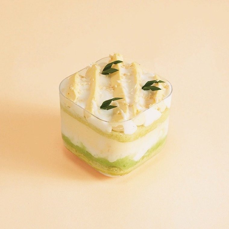 Mini Cake Xôi Dừa Lá Dứa - Pandan Coconut Sticky Rice Mini Cake