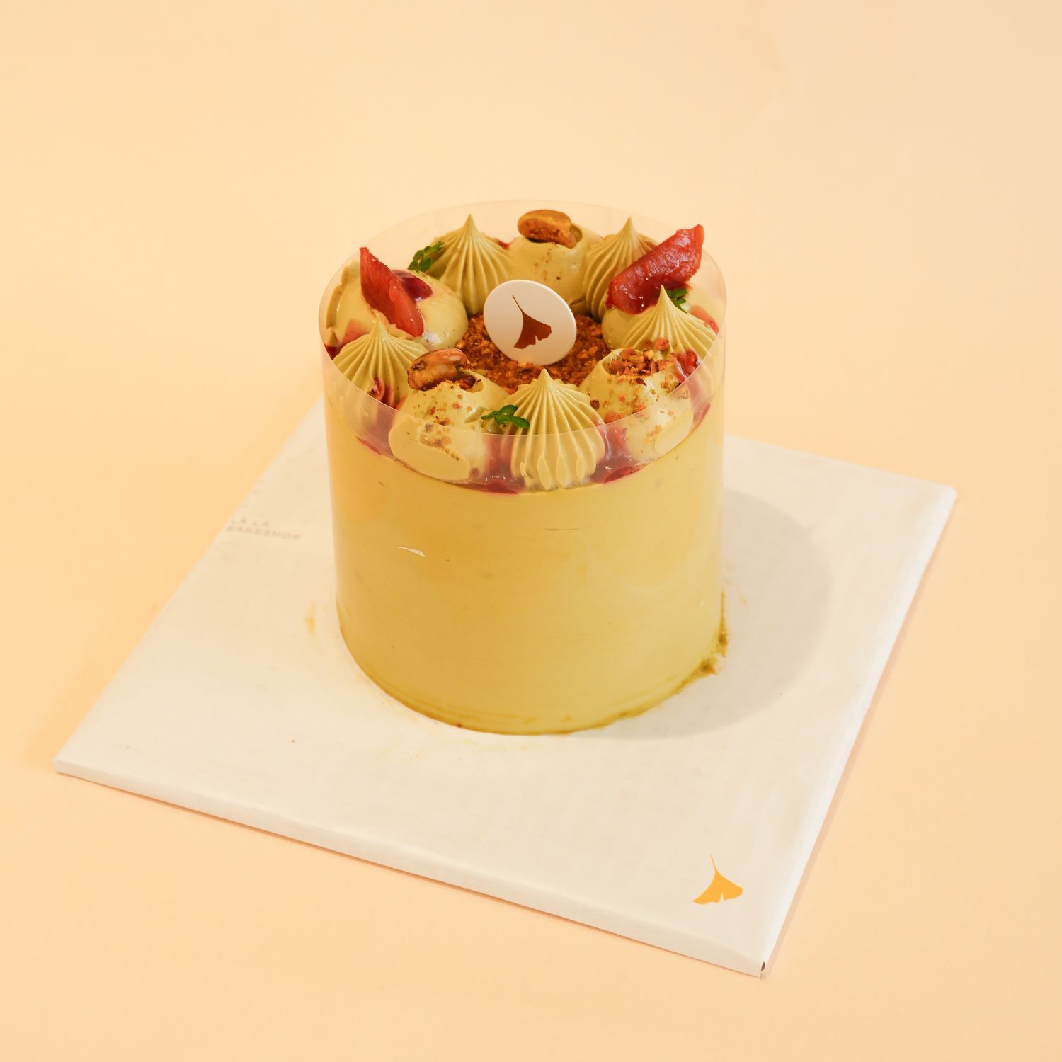 Bánh Sinh Nhật Mận Hà Nội Hạt Dẻ Cười 10cm