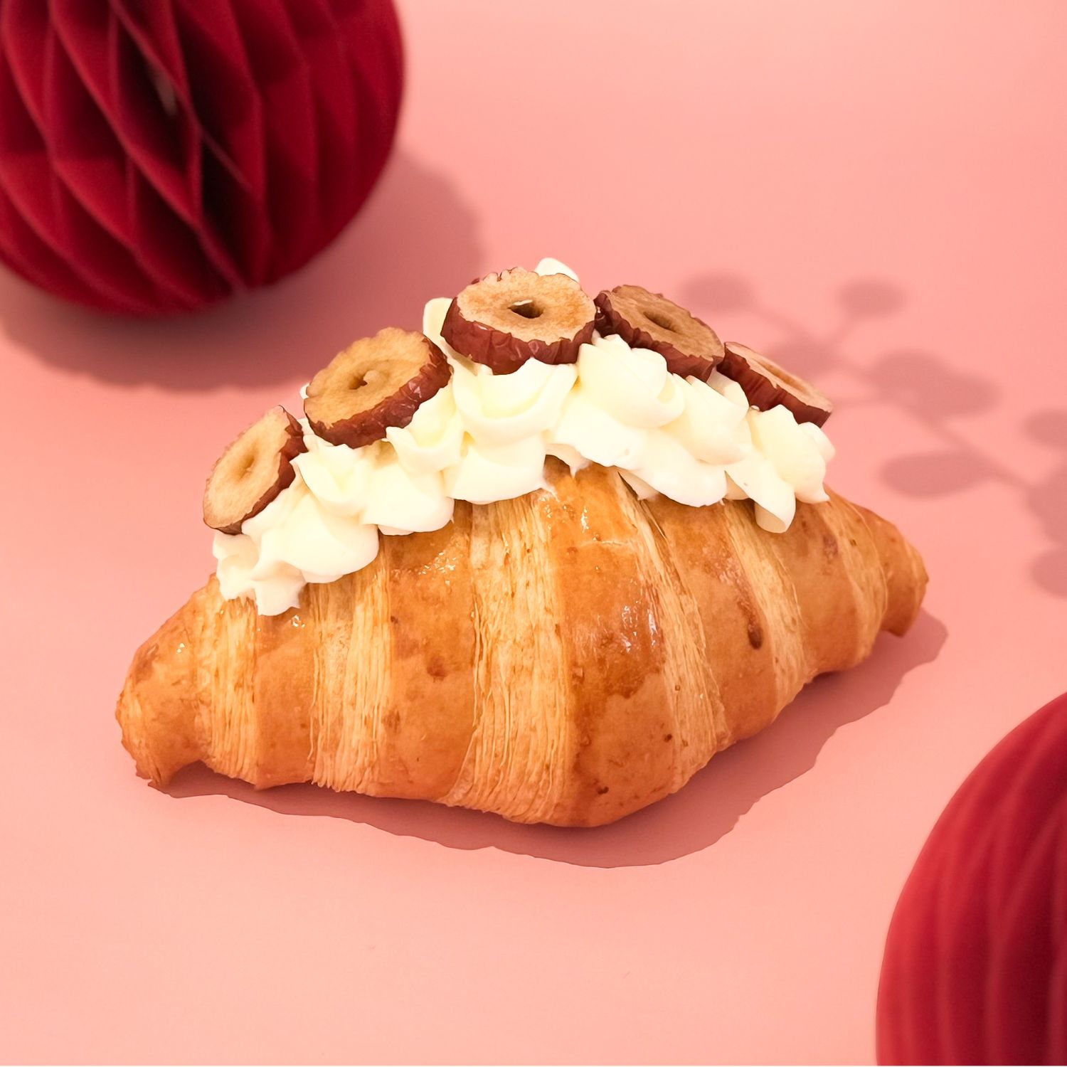 Croissant Nguyên Cám Sữa Chua Hạt Chia - Wholegrain Croissant w Yogurt Chia Seeds