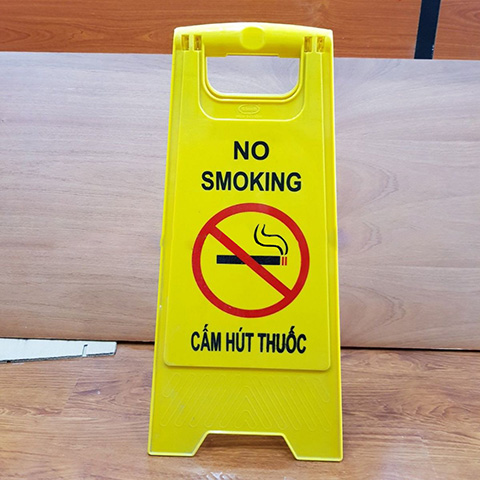 Biển cảnh báo chữ A - Nội dung theo yêu cầu