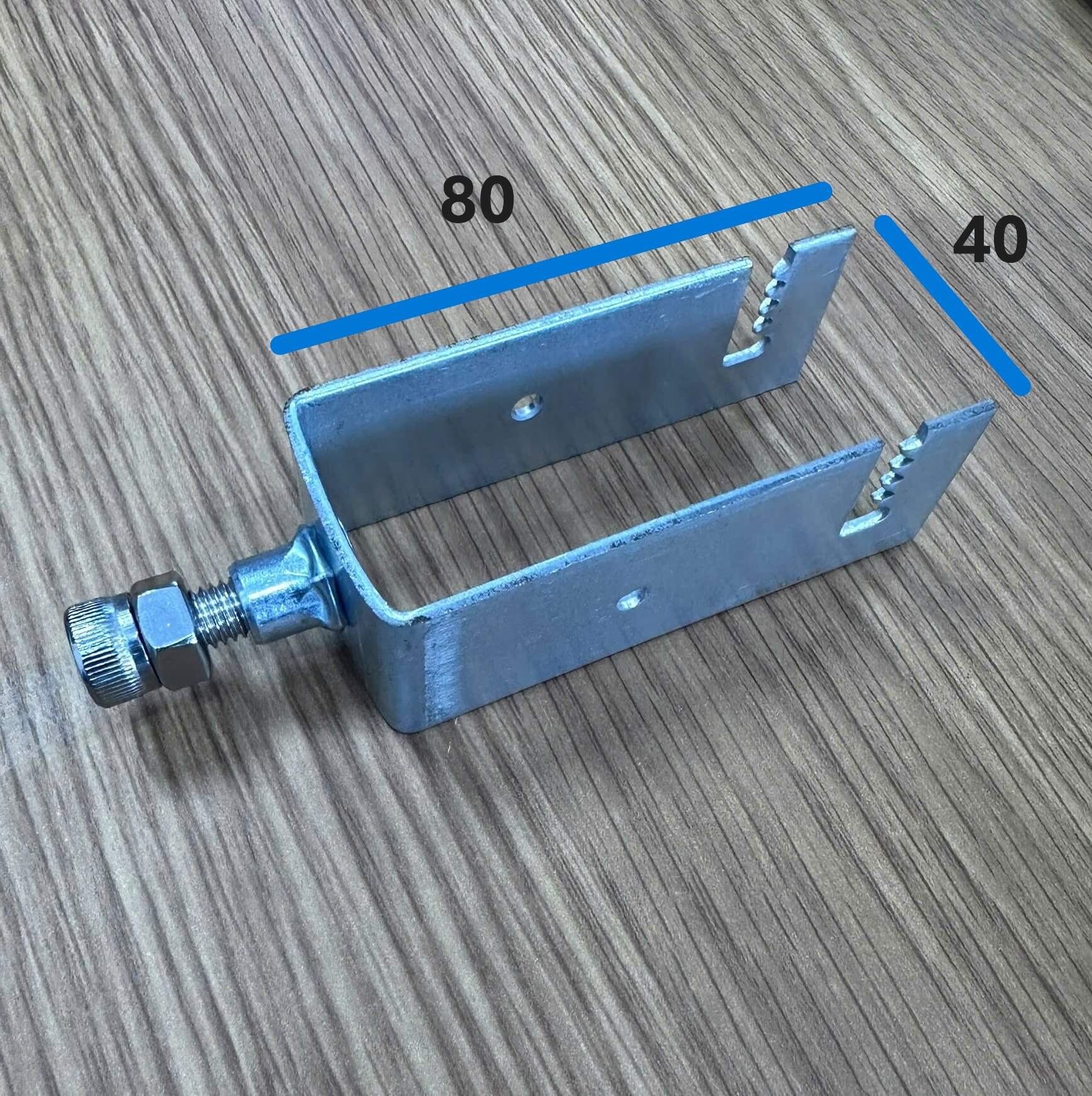 Pát U / Kẹp U / Ngàm U - Phụ kiện năng lượng mặt