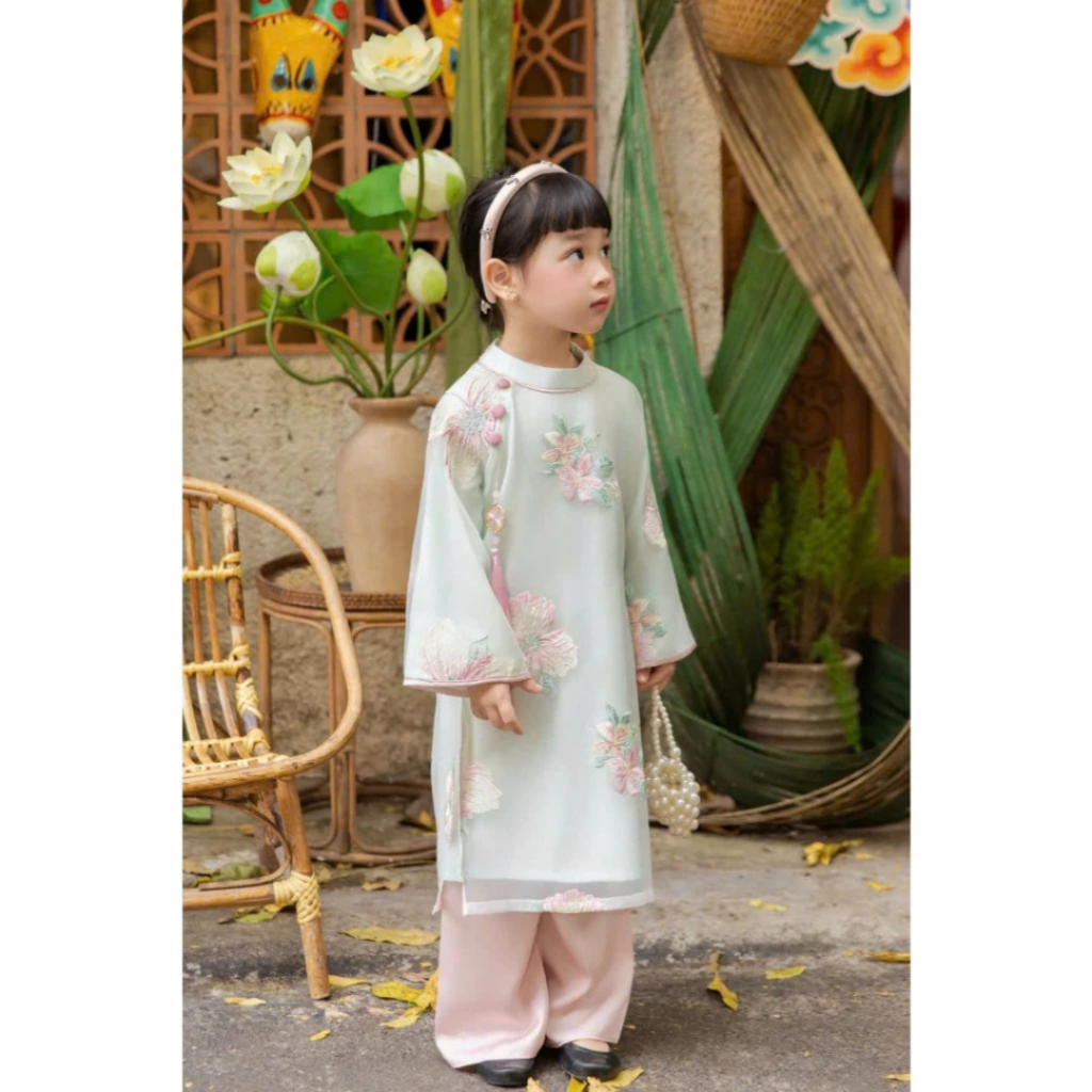 Áo Dài Yên Hoa Mẹ và Bé Áo Dài Gia Đình Cao Cấp Thêu Hoa Nổi Áo Dài Mẹ Bé Diện Tết Chụp Ảnh Yuriprom