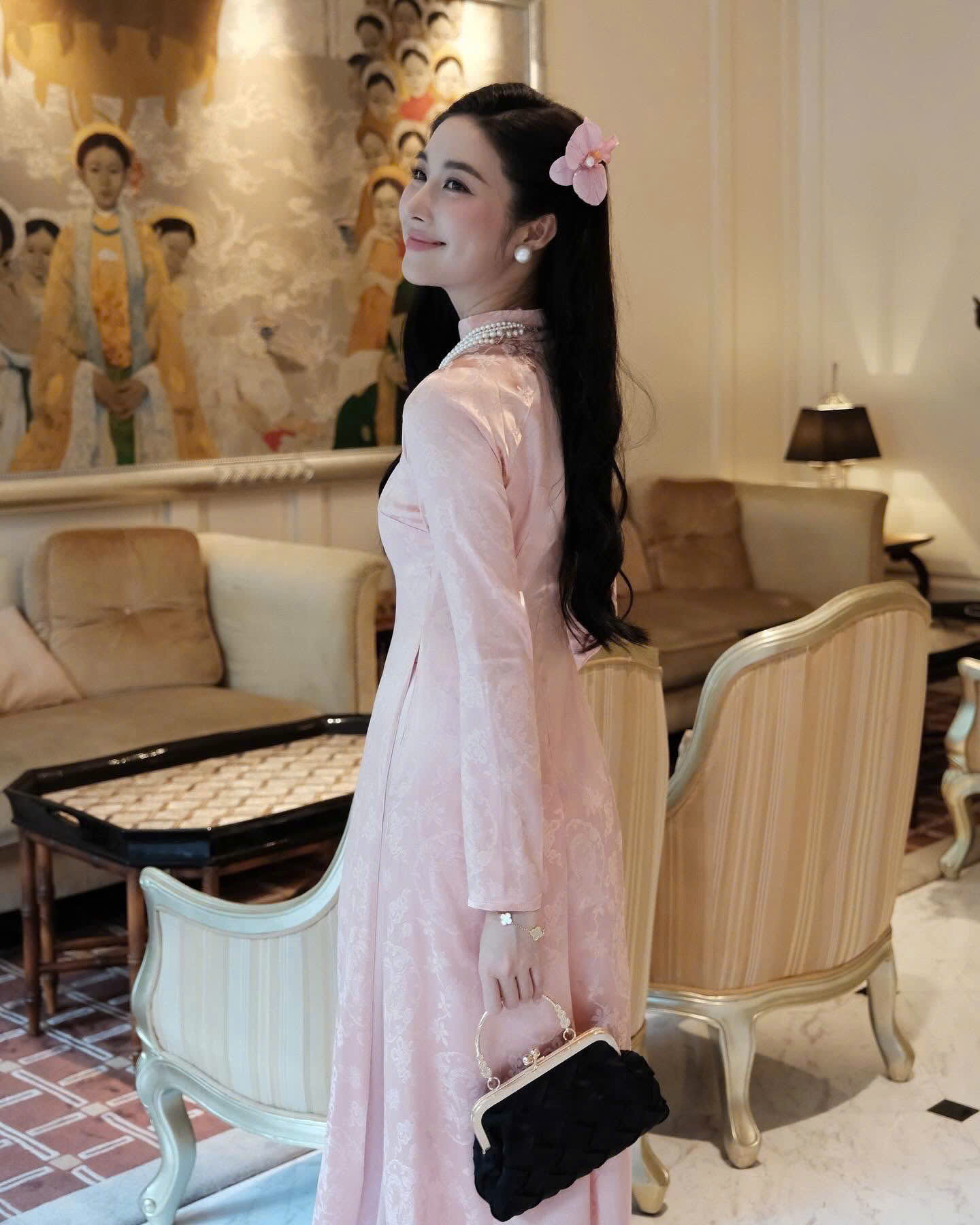 Áo Dài Gấm Bạch Phượng Cao Cấp Nữ Kèm Quần Lụa Ngọc Trai Thiết Kế Sang Trọng Dáng Dài Quý Phái Tết 2026 Chụp Ảnh