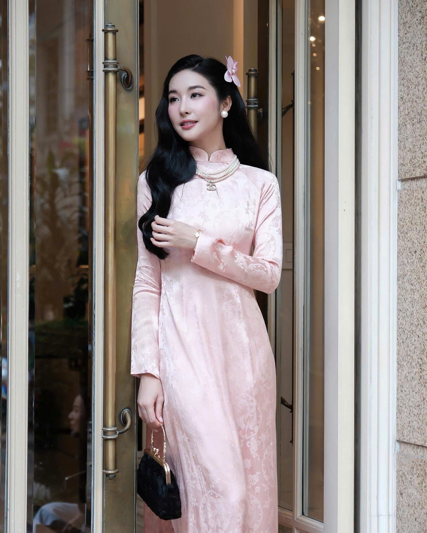Áo Dài Gấm Bạch Phượng Cao Cấp Nữ Kèm Quần Lụa Ngọc Trai Thiết Kế Sang Trọng Dáng Dài Quý Phái Tết 2026 Chụp Ảnh