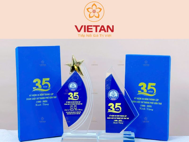 kỷ niệm chương