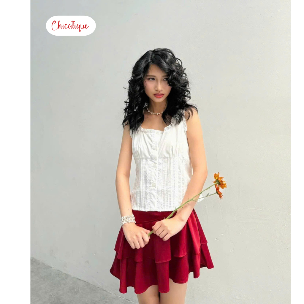 Chân váy ngắn Chicatique Rosie chất lụa Hàn Châu chống nhăn bèo tầng trẻ trung sang trọng