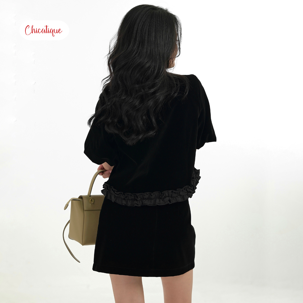 Set áo kiểu nữ kèm chân váy thiết kế Chicatique Bella dáng suông ngắn tay chất nhung Hàn Quốc thanh lịch