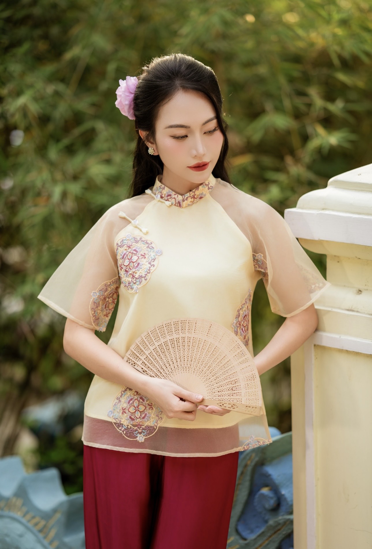 CHICATIQUE Áo Tơ Hoa