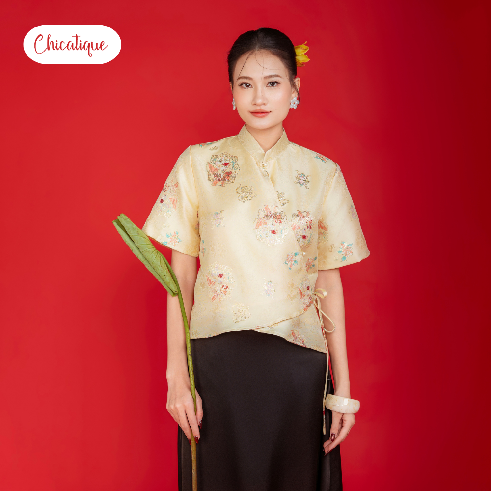 Áo gấm cách tân Mộc Hoa Chicatique gấm thêu cổ tàu hiện đại sang trọng