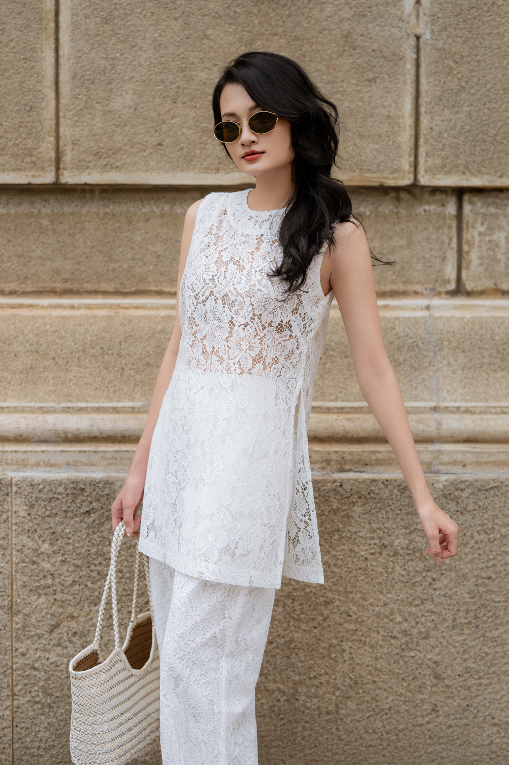 Set áo kèm quần CHICATIQUE Rinny ren Hàn trắng