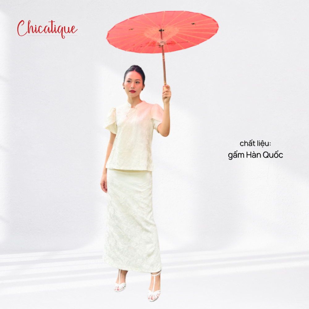 Set gấm thiết kế Chicatique Minh Viên cổ truyền áo ngắn tay đơn giản phối chân váy dài chất liệu gấm Hàn Quốc